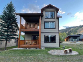 Stemwinder Duplex Chalet by StayIn Kimberley